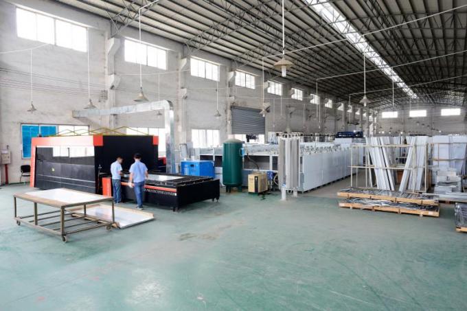 Guangzhou Yixue Commercial Refrigeration Equipment Co., Ltd. 공장 생산 라인 2